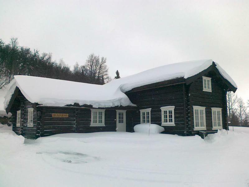 Blazerbu Four-Bedroom Chalet Myro Экстерьер фото